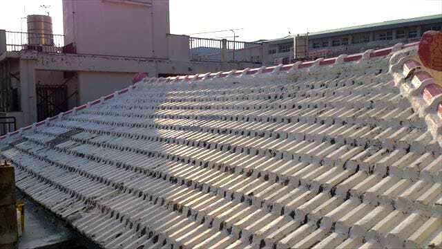 那覇市 屋根塗り替え工事1